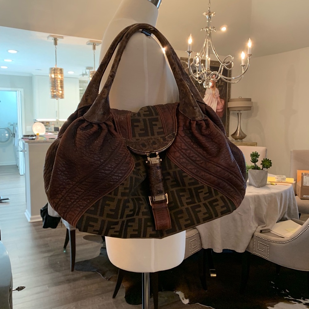 ♥️SOLD♥️ FENDI ADDITIONAL PHOTOS